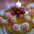 V�no�n� ozdoby z pern�ku 3D...z druh� strany.