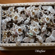Pern�kov� kazeta na d�tskou p�rty s lineck�m cukrov�m a pern��ky.Pern�kov� podstava m��� 35cm,prostor na cukrov� 30cm........2010.....